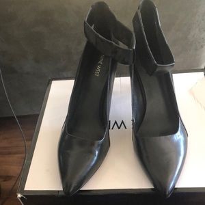Black Nine West Heels